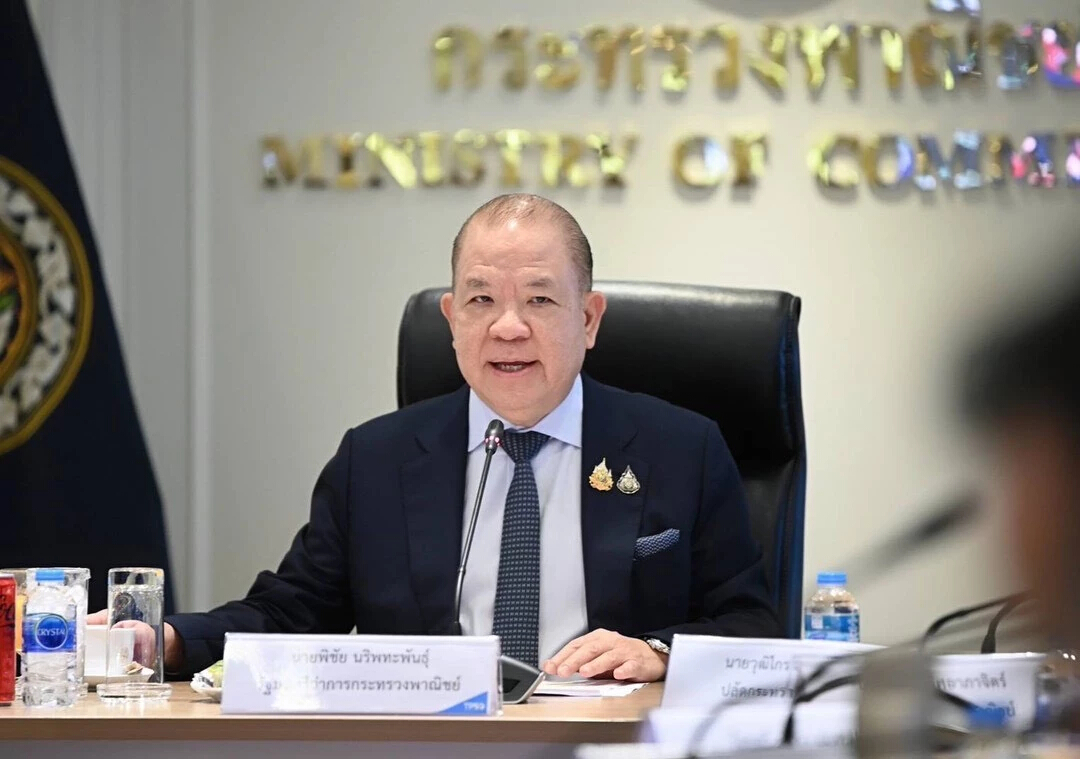 'รมว.พาณิชย์ 'สั่งตรวจนอมินีจีน บจ.ไชน่า เรลเวย์ นัมเบอร์ 10