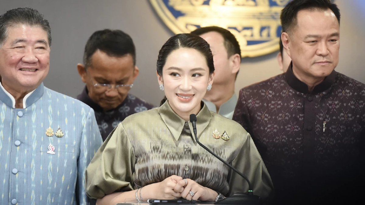 ‘แพทองธาร’ เผย ‘ศึกซักฟอก’ กี่วันได้หมด ชี้ ยึดกฎถอดชื่อ ‘ทักษิณ’