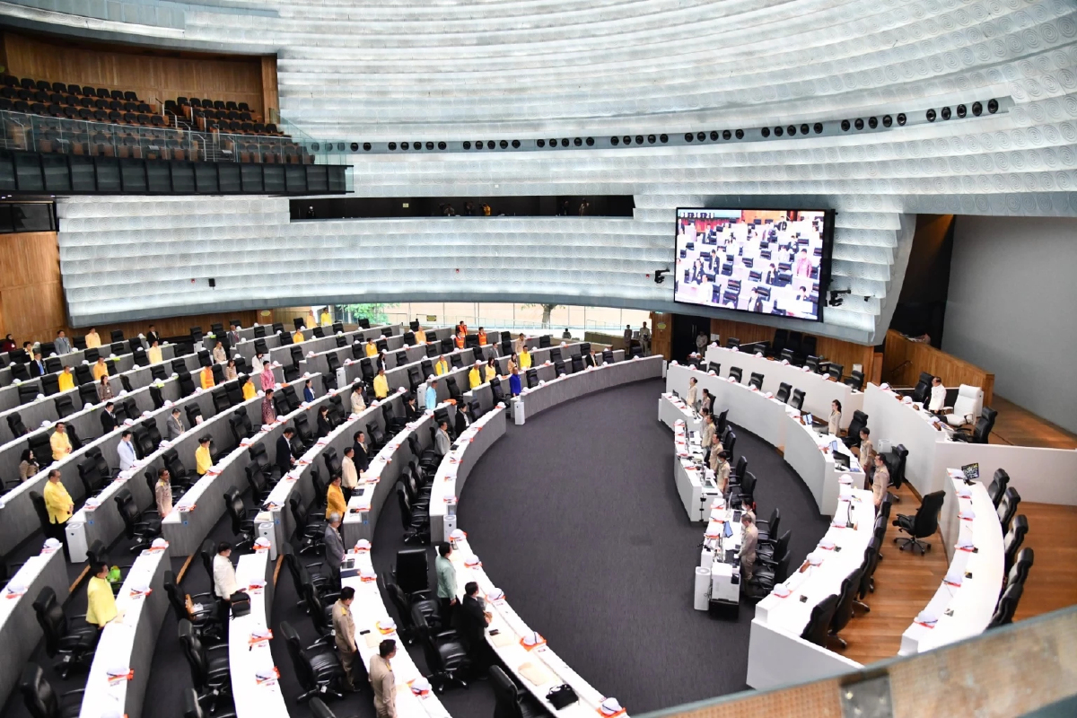 'สว.' จี้ 'รัฐบาล' เร่งสอบปม ตึก สตง.ถล่ม หนุนเอาผิด บ.นอมินีจีน