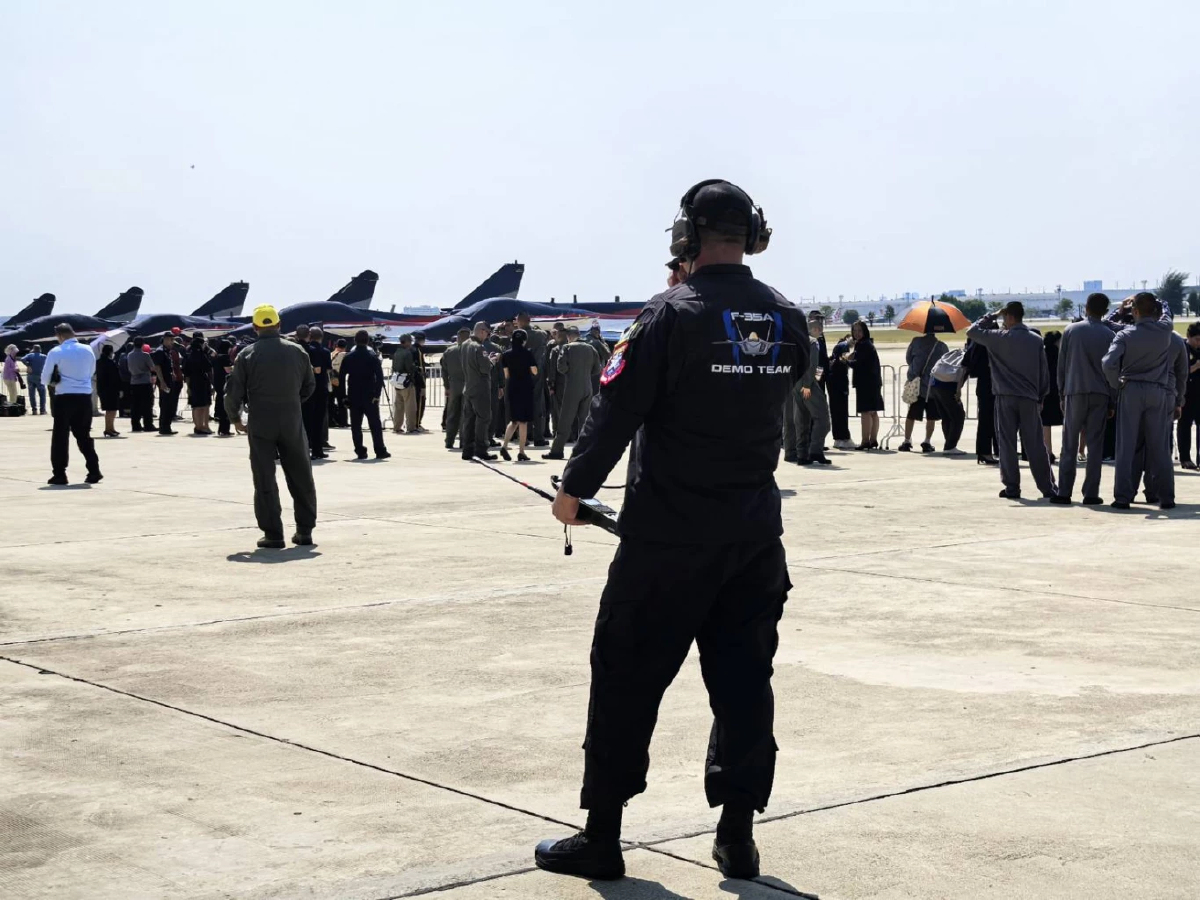 'ในหลวง-ราชินี'เสด็จฯทอดพระเนตร แอร์โชว์ 88 ปี กองทัพอากาศ 7 มี.ค.