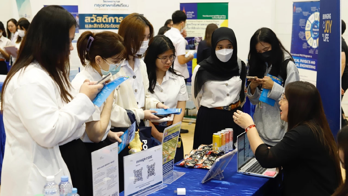 'CRA Job Fair & Education 2025' โชว์ศักยภาพนักศึกษาสู่ตลาดแรงงาน