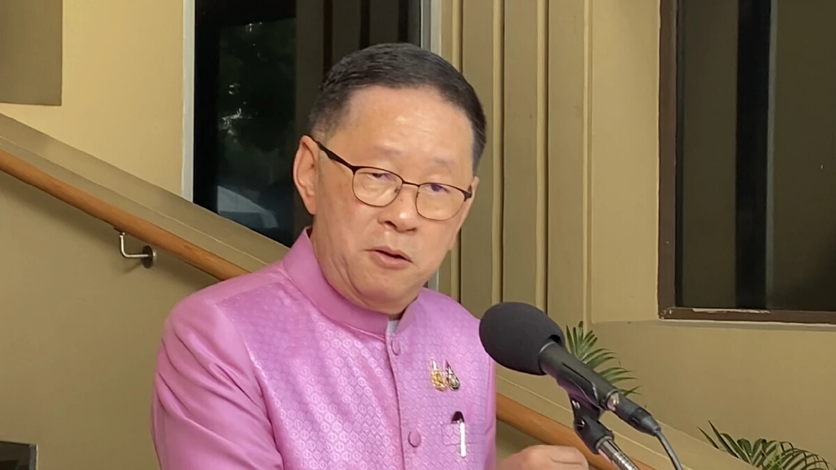 ‘ประเสริฐ’ แนะ ฝ่ายค้าน อย่าดื้อ ตัดชื่อ ‘ทักษิณ’ พ้นญัตติซักฟอก