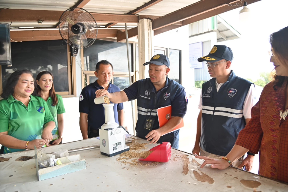 พาณิชย์ เข้ม ผู้ประกอบการรับซื้อข้าวเปลือก ต้อนรับฤดูกาลเก็บเกี่ยวนาปรัง