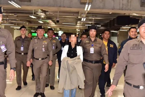 DSI จับ 'โบรคเกอร์' คดีหมอบุญโกง 1.6 หมื่นล้าน จีนเนรเทศมีหมายแดง