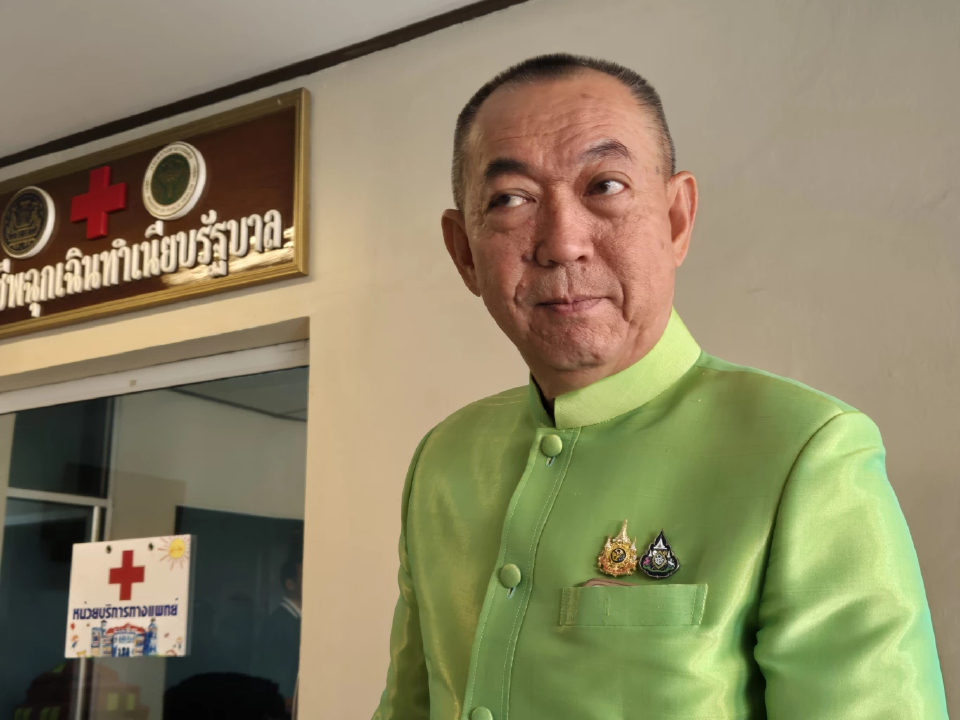 'เฉลิมชัย' ยัน ไร้ใครขู่รับโหวต เอนเตอร์เทนเม้นท์คอมเพล็กซ์