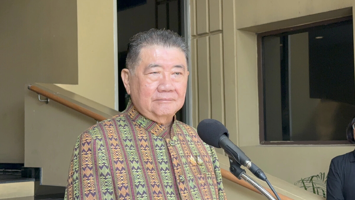'ภูมิธรรม' ไม่หวั่นปลุกม็อบ  พท.ส่ง สส.แจง กม.กาสิโน-นิรโทษกรรม