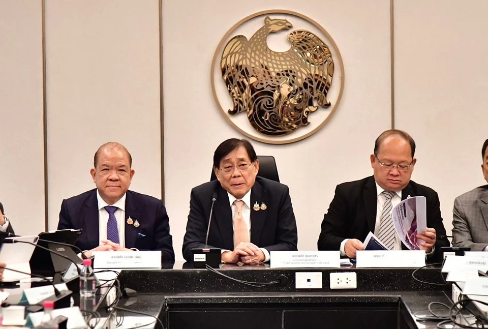 ดร.กอบศักดิ์ชวนลุ้นไทย 14 คู่ค้าหลักสหรัฐเร่งดีลภาษี