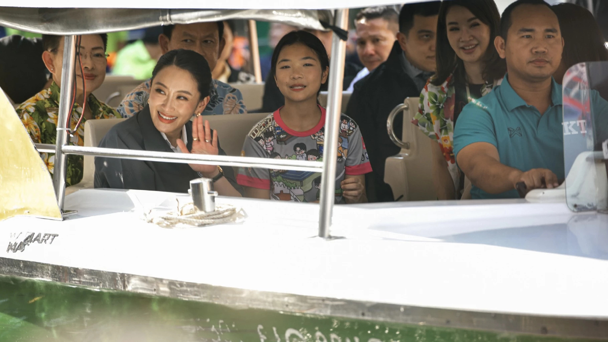 ‘นายกฯ’ กำชับ ‘สงกรานต์’ ปลอดภัย ลงเรือสร้างความเชื่อมั่น นทท.