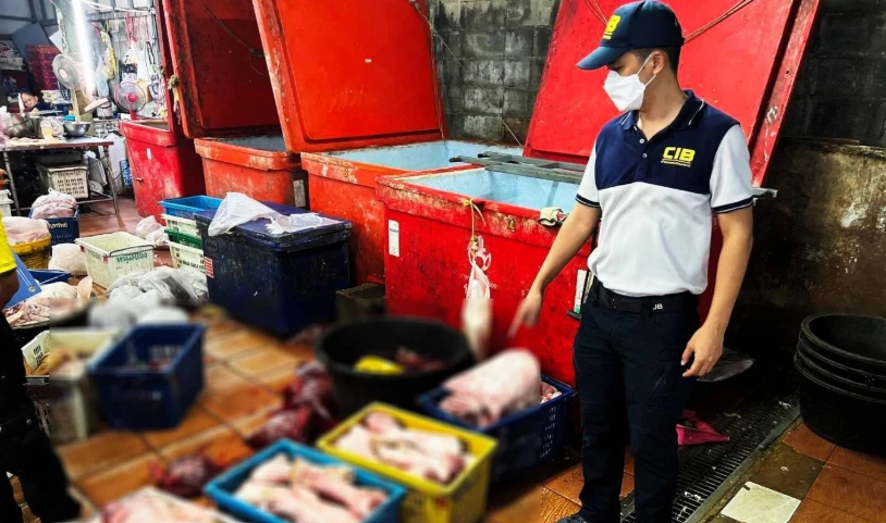 ปทส. ทลายโรงเชือด 'หมูเถื่อน' ยึดซาก 1.8 ตัน เสี่ยงปนเปื้อน