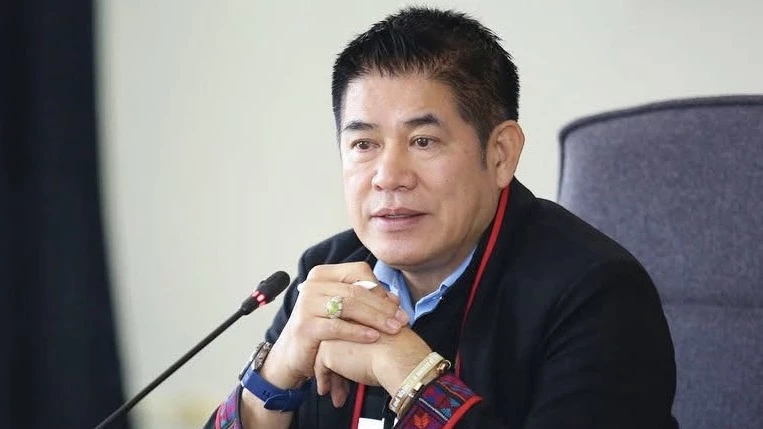 ‘ธรรมนัส’ ชวนไปแดนซ์ คอนเสิร์ตใหญ่ เล่นน้ำ ‘สงกรานต์’ กว๊านพะเยา