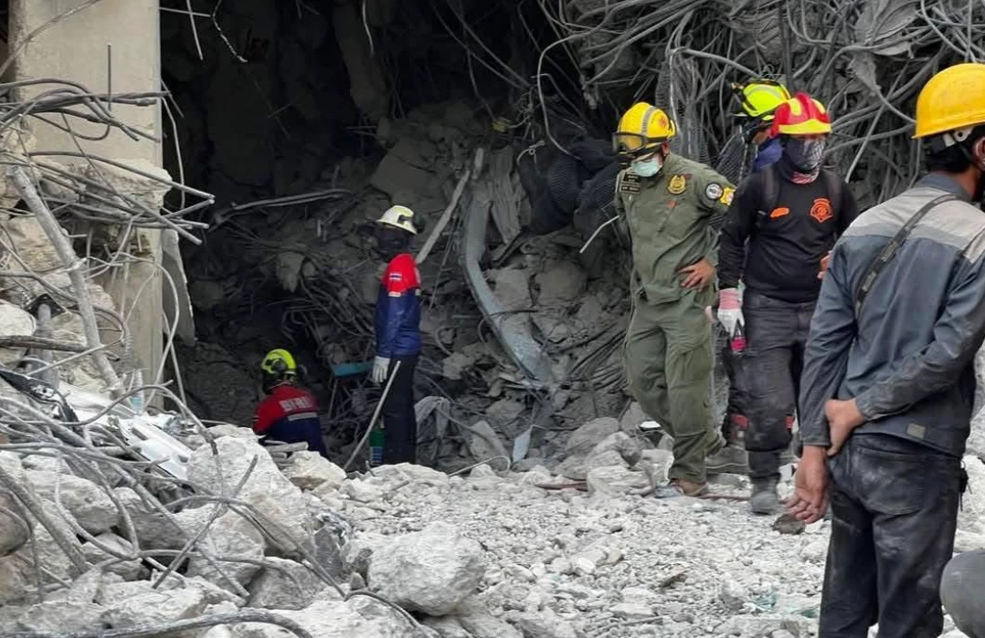 เปิดโพรงโซน D ได้สำเร็จ เร่งเข้าพื้นที่ตรวจสอบค้นหาผู้รอดชีวิต