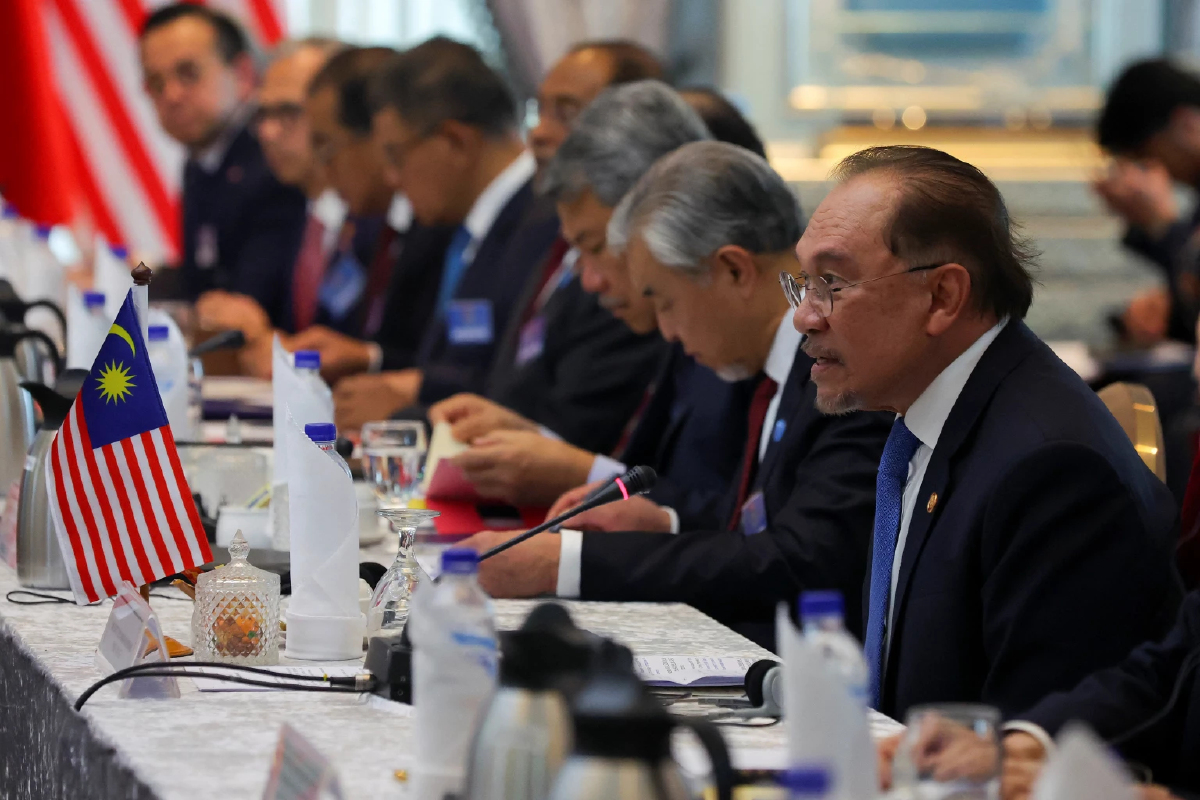 รมต.การค้ามาเลเซียเตรียมเจรจาภาษีสหรัฐสิ้น เม.ย.