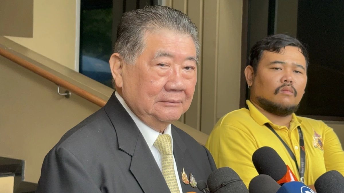 'ภูมิธรรม'ยัน พท. - ภท. ยังแน่นแฟ้น หลังคดีฮั้ว สว.เข้มข้น