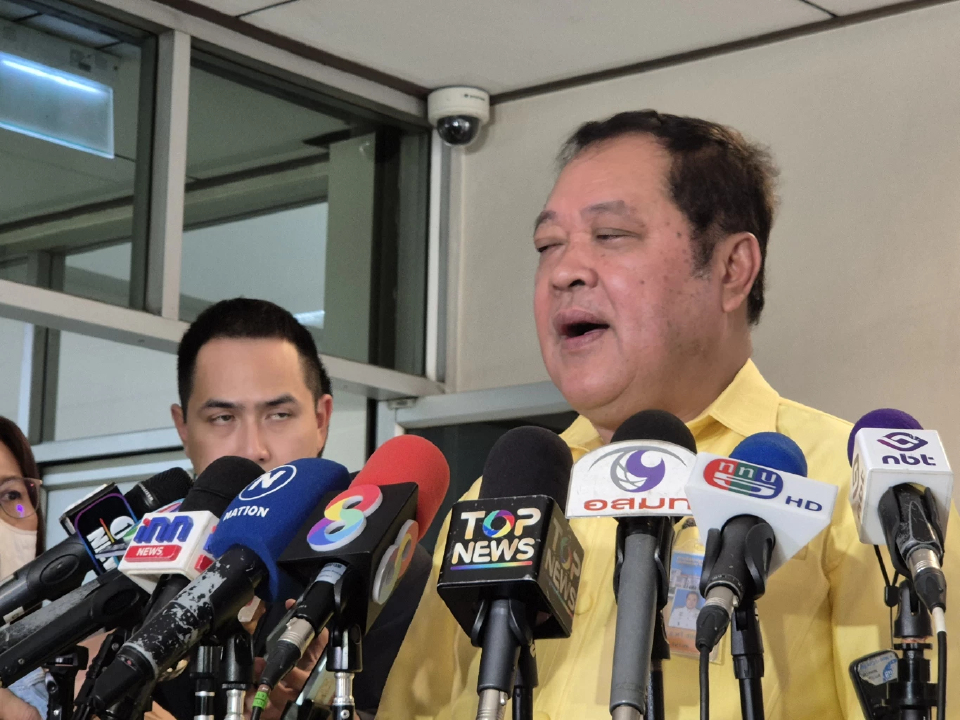 'ทวี' ไร้ผลกระทบหลังถูกหยุดปฎิบัติหน้าที่ คดีฮั้วสว. มองให้ทุกคนสบายใจ