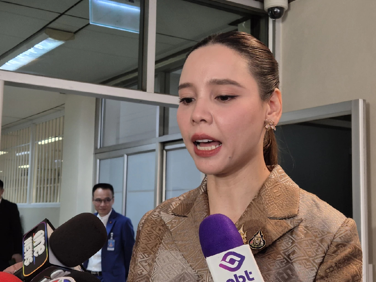 ซาบีดา รับตกใจบึ้มใต้ ระหว่างลงพื้นที่ หลังเช็คความปลอดภัยแล้ว