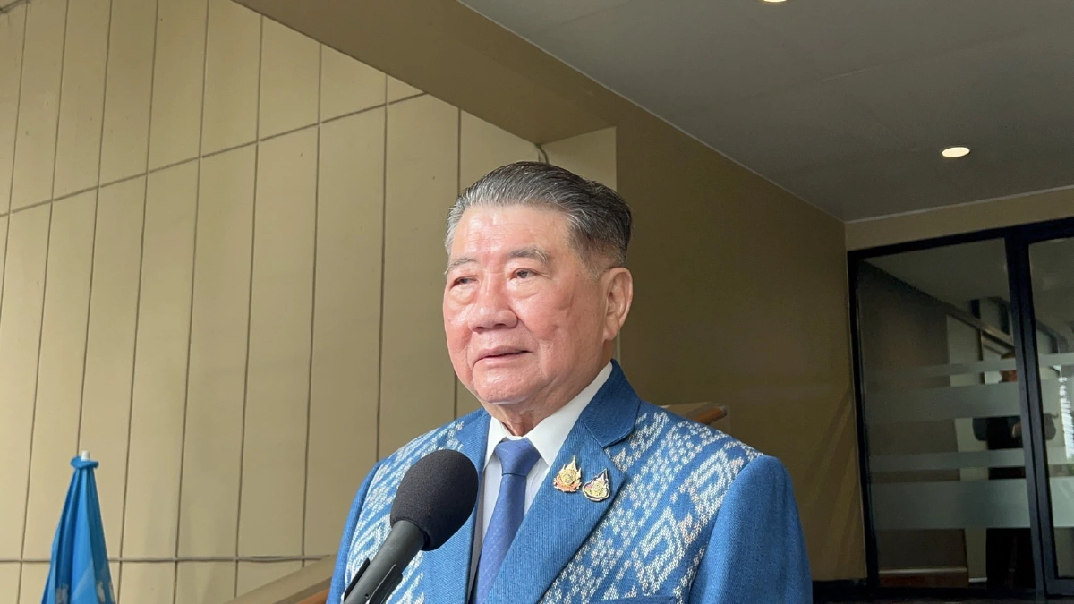 'ภูมิธรรม' มั่นใจ 'ทักษิณ' ไม่หนีคดีชั้น14 เหมือนอดีต ชี้เงื่อนไขต่างกัน