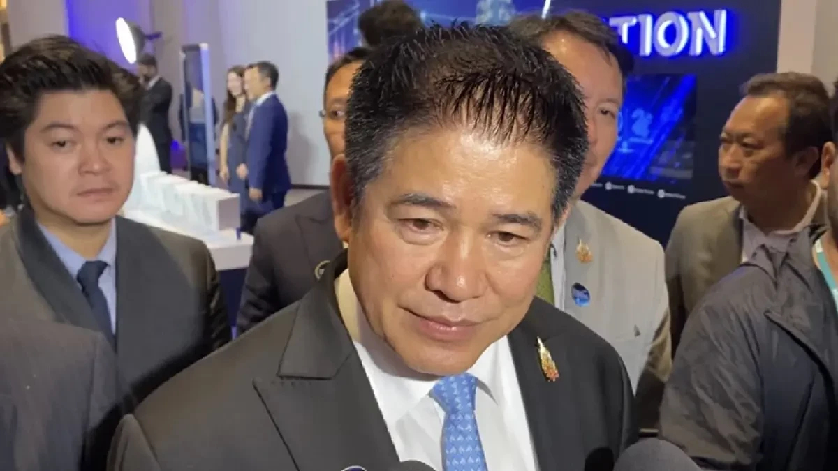 'ธรรมนัส' โนคอมเมนท์ปรับ ครม. เปรยนักการเมืองต้องไม่ยึดติด