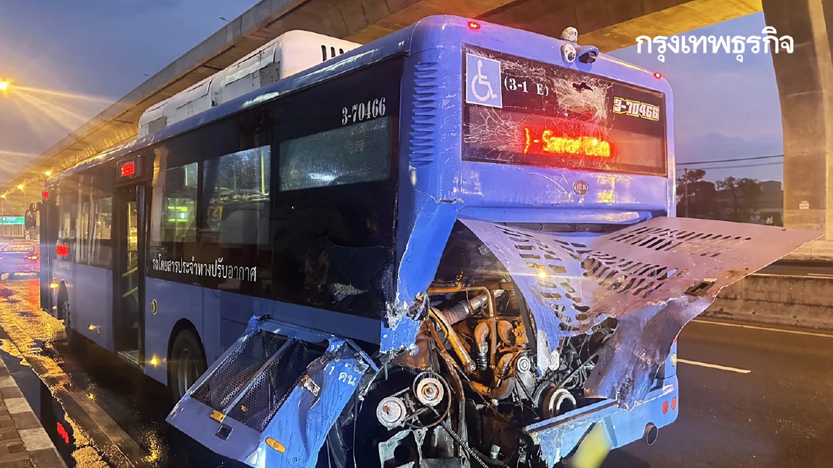 ระทึก ถนนพระราม 2 ขาเข้า อุบัติเหตุ รถบรรทุกชนรถเมล์ บาดเจ็บ 2 คน