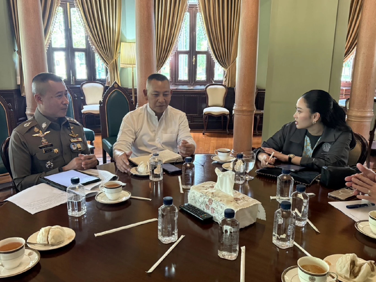 นายกฯ เข้าบ้านพิษณุโลก เรียก รมว.กลาโหม -ผบ.ตร.-ปลัดมท. สางไฟใต้