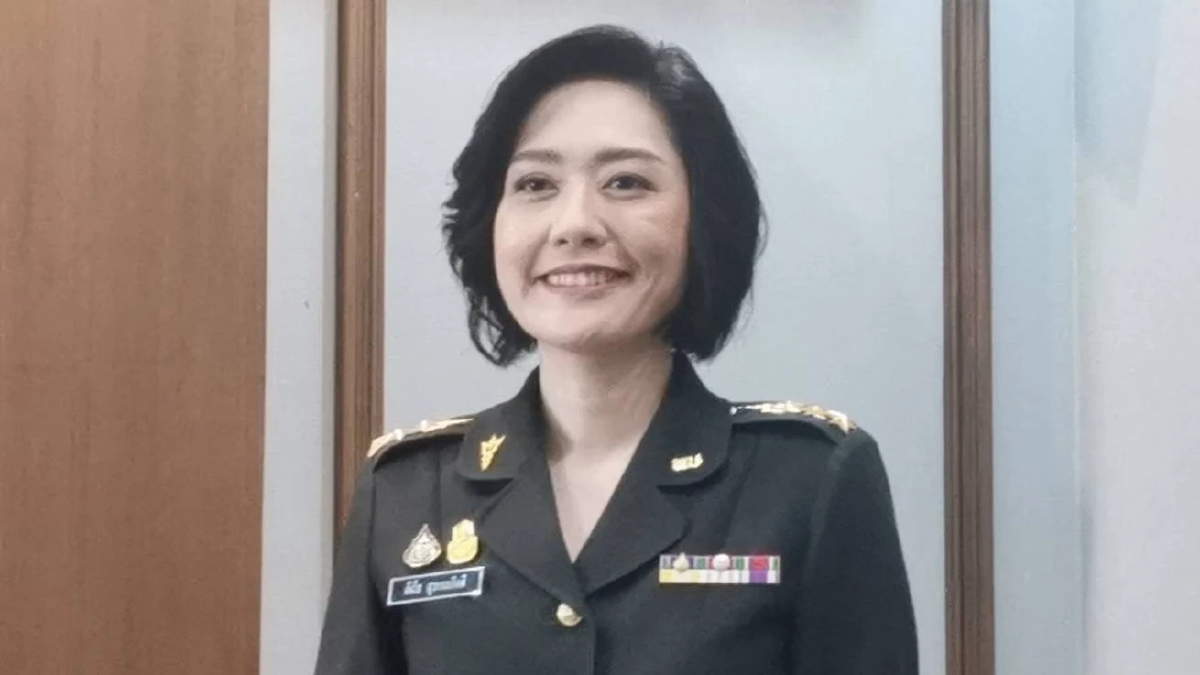 โฆษกกลาโหมหญิง คนแรก 'ภูมิธรรม' เซ็นแต่งตั้ง 'หมอดังใจ'