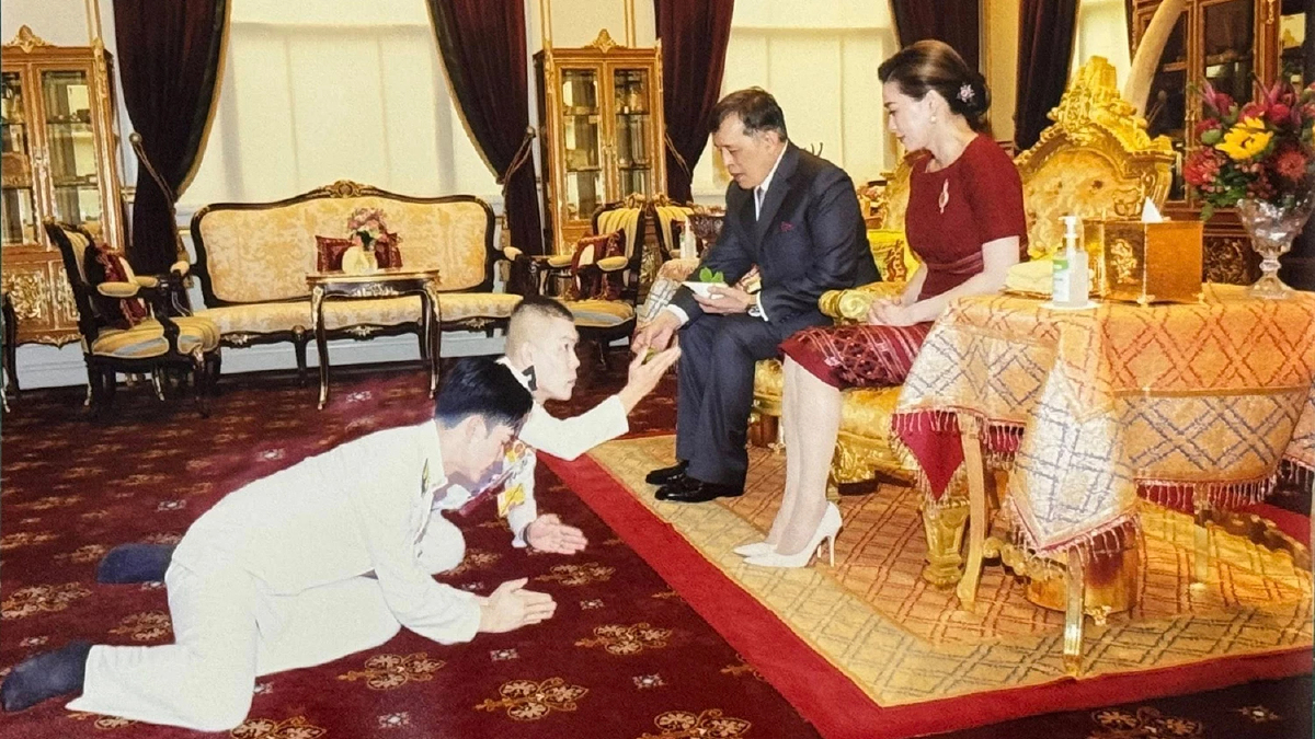 ในหลวง พระราชินี โปรดเกล้าฯ ประกอบพิธีสมรสเท่าเทียมพระราชทาน