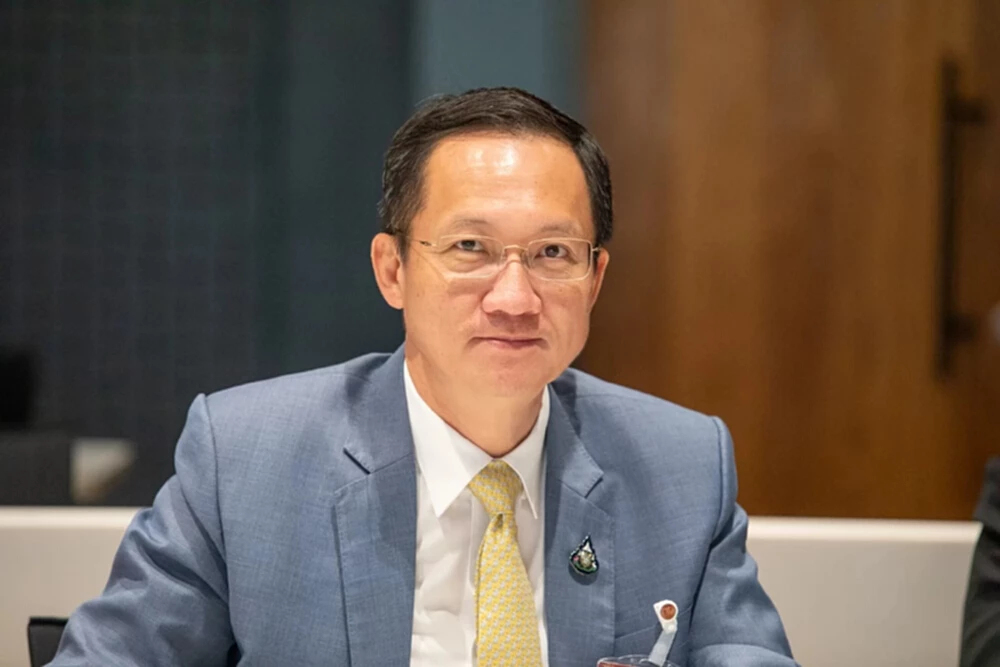 โฆษก รทสช.ยัน 'พีระพันธ์ุ' ไม่เกี่ยวปมถุงยังชีพ พร้อมชี้แจง