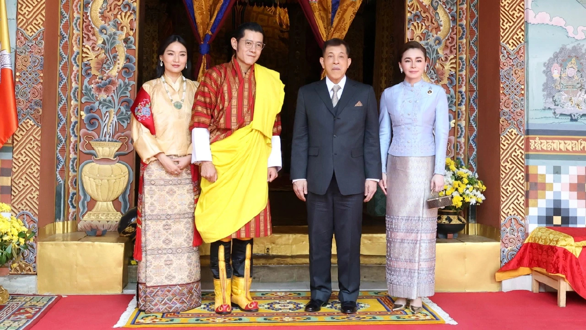 พระราชินีฉลองพระองค์ผ้าไทย ทรงสืบสานพระราชกรณียกิจด้านวัฒนธรรม