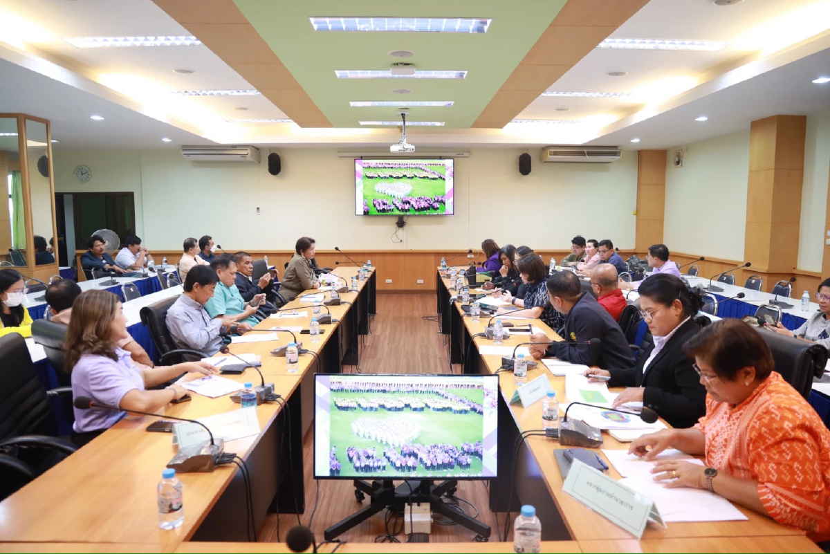 3 มิถุนายน เฉลิมพระชนมพรรษา 'ราชินี' สงขลาแปรอักษรจงรักภักดี