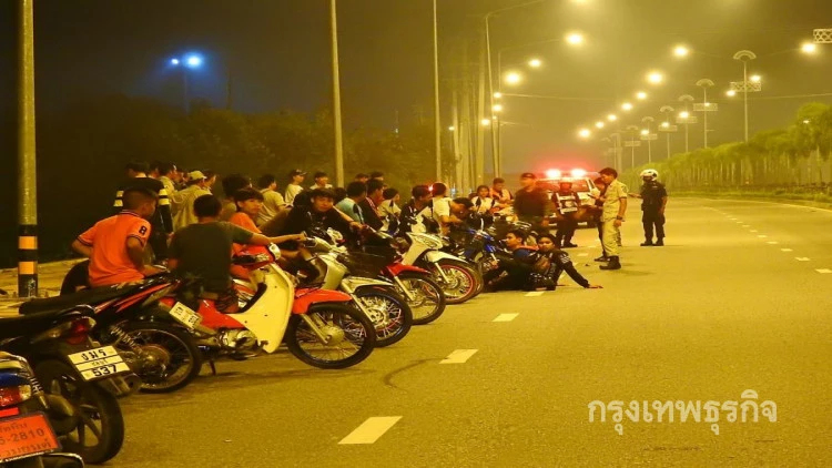 เมื่อวัย 15 มีใบขับขี่ก็ซิ่งได้ อุบัติเหตุจากจักรยานยนต์ไทยจึงติดอันดับโลก