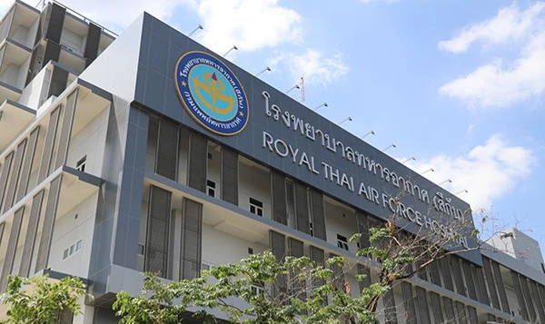 โปรดเกล้าฯ พระราชทานชื่อ 'โรงพยาบาล ทศมินทราธิราช' เชื่อมโยง พระนาม ร.9