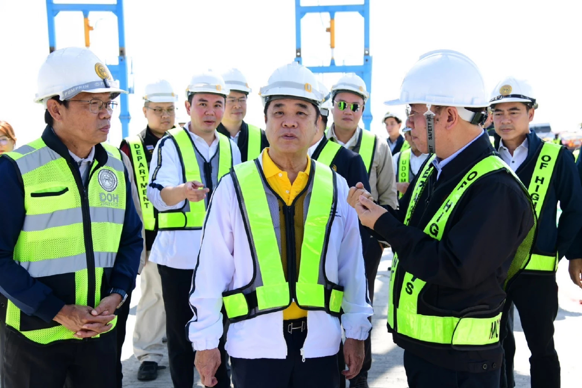 ‘สุริยะ’ ลั่น ส.ค.นี้ ใช้สมุดพกผู้รับเหมา ขึ้นบัญชีอุบัติเหตุ