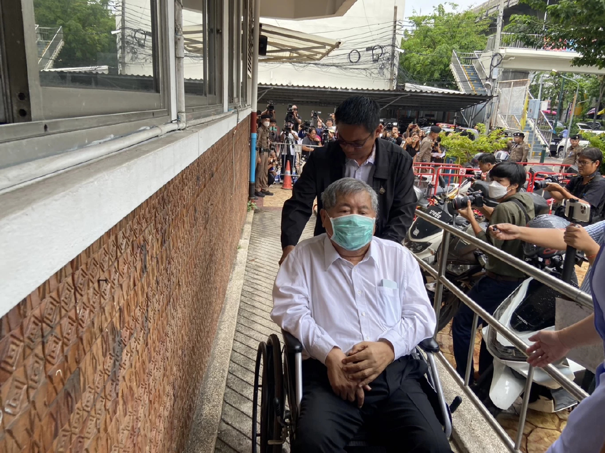 คุมตัว 15 ผู้ต้องหา ตึกสตง.ถล่ม ส่งศาล 'เปรมชัย' นั่งรถกระบะ