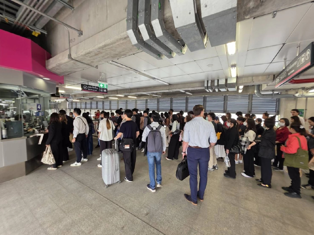 THAIFEX ดันผู้โดยสาร 'สีชมพูเข้าเมืองทอง' พุ่งสูงสุด 1.2 หมื่นคน