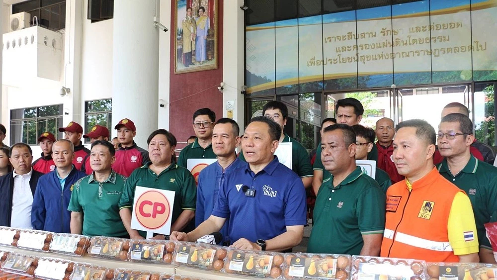 ผู้ว่าฯ เชียงใหม่ สั่งคุมเข้มป้องกันไฟป่าในทุกมิติ ซีพีเอฟเดินหน้าหนุนภารกิจต่อเนื่อง