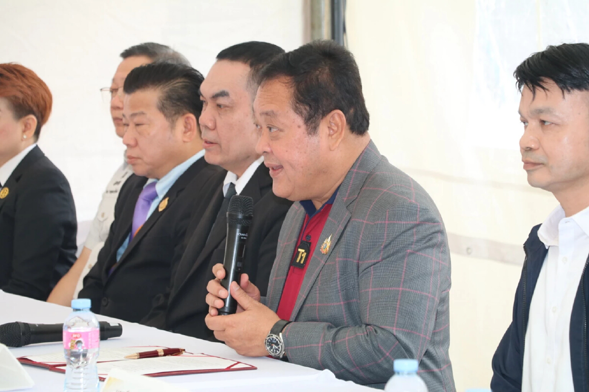 'รมว.ยธ.' ร่วมพิธีมอบเงินชดเชยเหยื่อตึก สตง. ย้ำไม่ใช่ต่อรองคดี