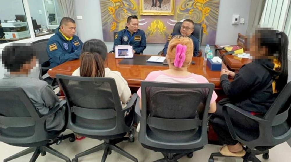 โดนคนเดียว 36 ล้าน เข้ากลุ่มเทรดหุ้นในเฟซบุ๊ก จับโจรหนีกัมพูชากลับไทย