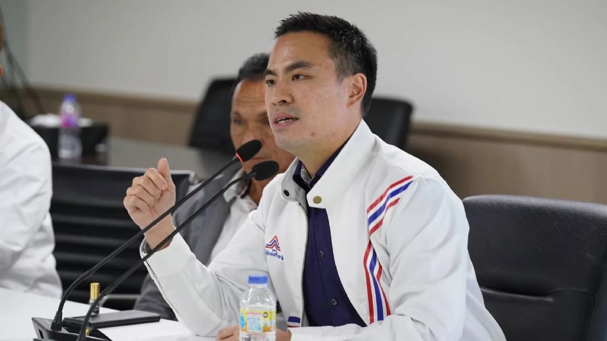 'เอกนัฎ' เล็งคาดโทษไอ้โม่งปล่อยภาพ - ปั่นข่าวรทสช.พรรคแตก