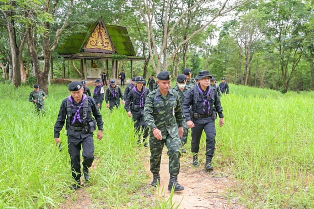 รอง มทภ.2 ยก5 ข้อ ทำไมฟ้องศาลโลก หรือ ต้องเอาให้เละก่อนโต