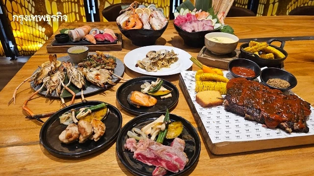 ‘บุฟเฟ่ต์คืนวันเสาร์’  Saturday Dinner Buffet ที่ W Bangkok Hotel
