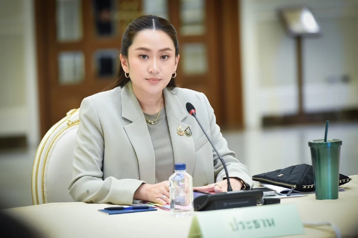 ยึดโมเดล 'ประยุทธ์' เบื้องหลัง 'แพทองธาร' ควบ รมว.วัฒนธรรม