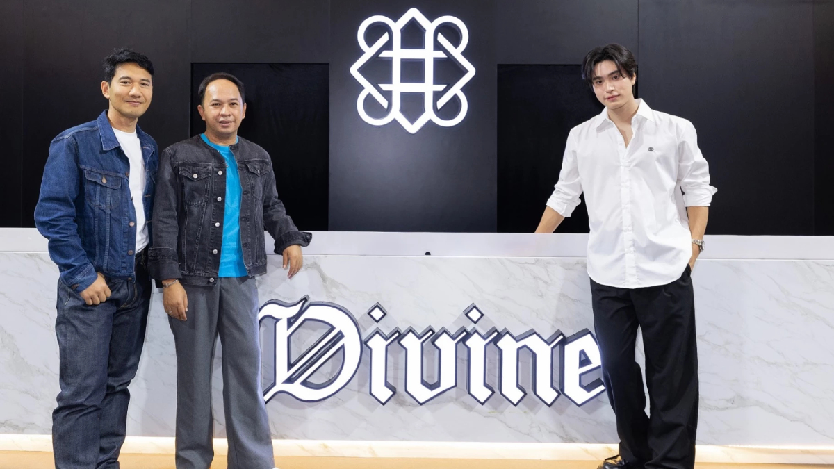 ครั้งแรกกับ DIVINE x SIAM CENTER 1st POP UP STORE ออกแบบโดย 'เจมีไนน์'