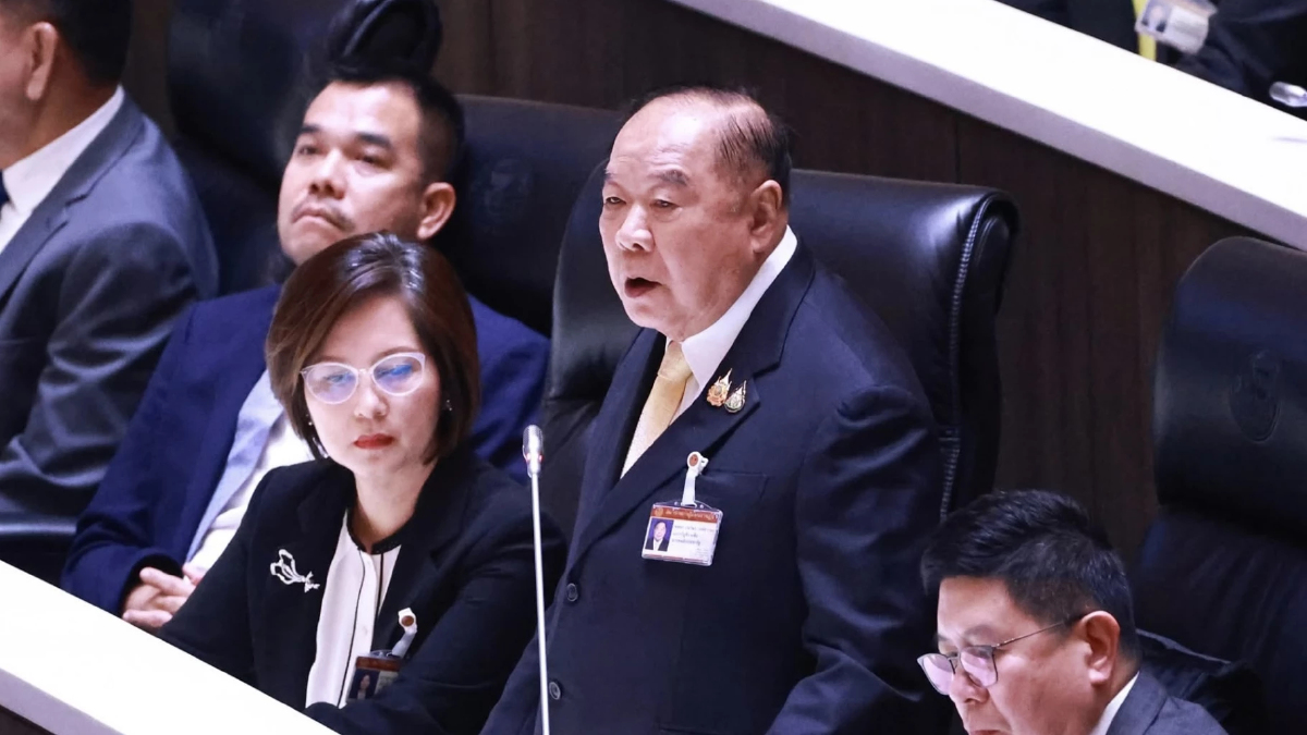 ‘พปชร.’ เมิน ร่วมรัฐบาล เรือรั่วใกล้ล่ม ‘ภท.’ ถอน อยู่ได้แค่ปีนี้