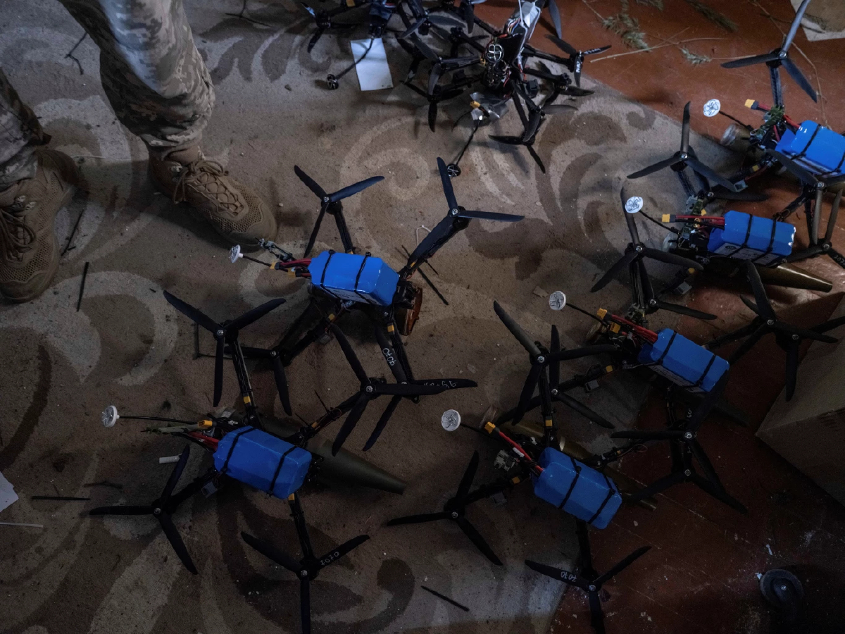 โดรนยูเครนถล่มฐานทัพอากาศรัสเซียไกลถึงไซบีเรีย เครื่องบินเสียหาย 41 ลำ