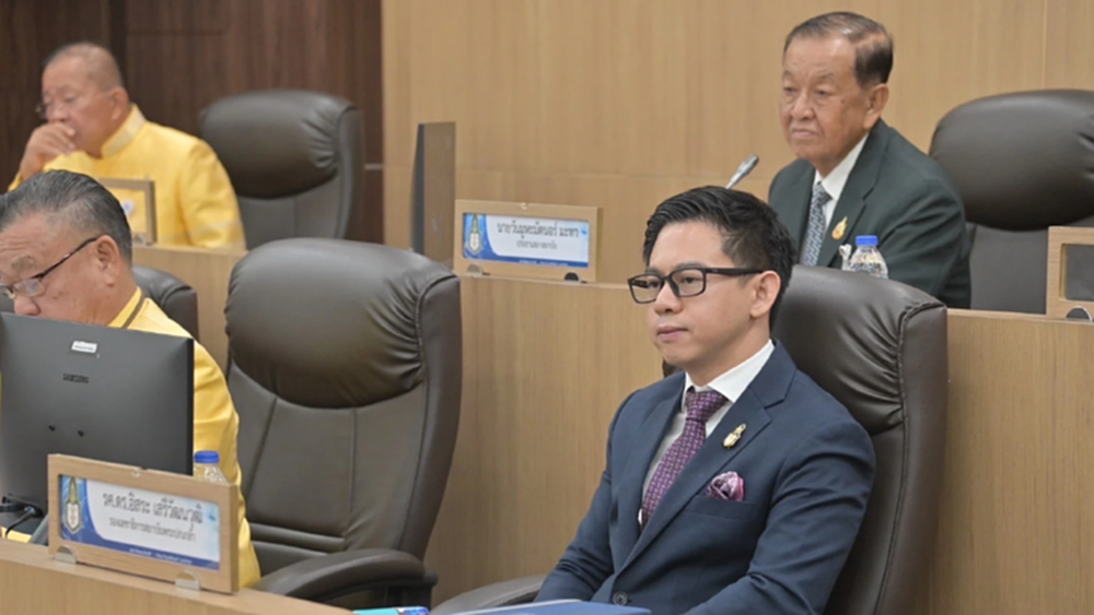 มติสภาพระปกเกล้า13 เสียง  เห็นชอบ 'อิสระ เสรีวัฒนวุฒิ' นั่งเลขาฯคนใหม่