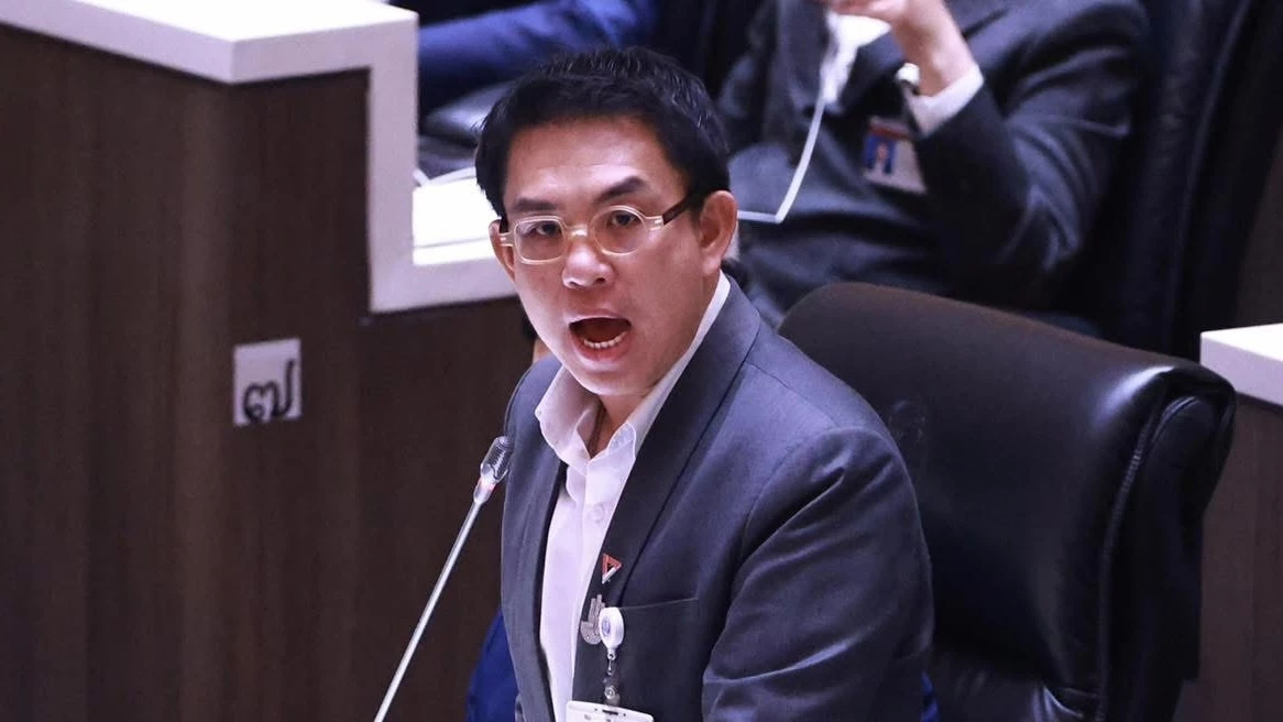 ‘วิโรจน์’ ชี้ ต้องทน ‘กัมพูชา’ ยั่วยุท้าทาย มั่นใจ ถ้ารบ ไทยชนะแน่