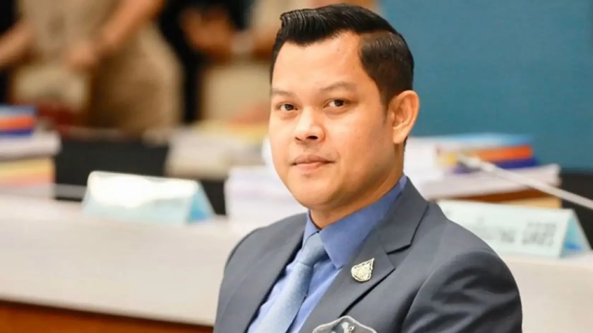 'ธนกร' ลั่นยังรัก รทสช. 'มรดกลุงตู่' รวมเฟรมสส.แค่สังสรรค์