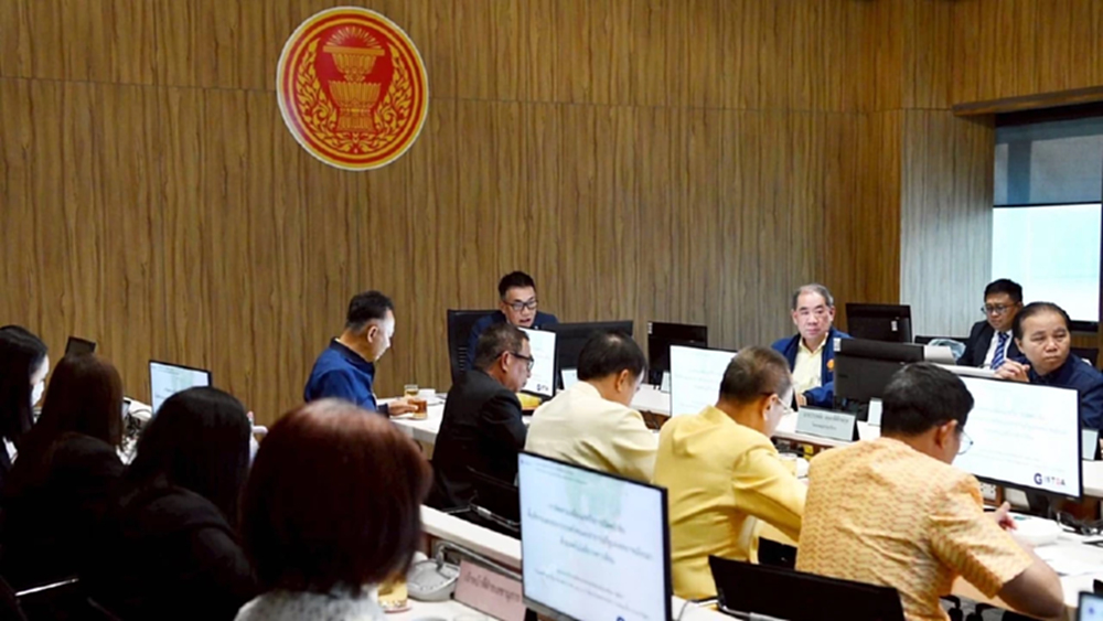 สั่งลุย เขมรตัดไม้ชายแดน พบทุ่นระเบิด-กองกำลังติดอาวุธ ขวาง จนท.