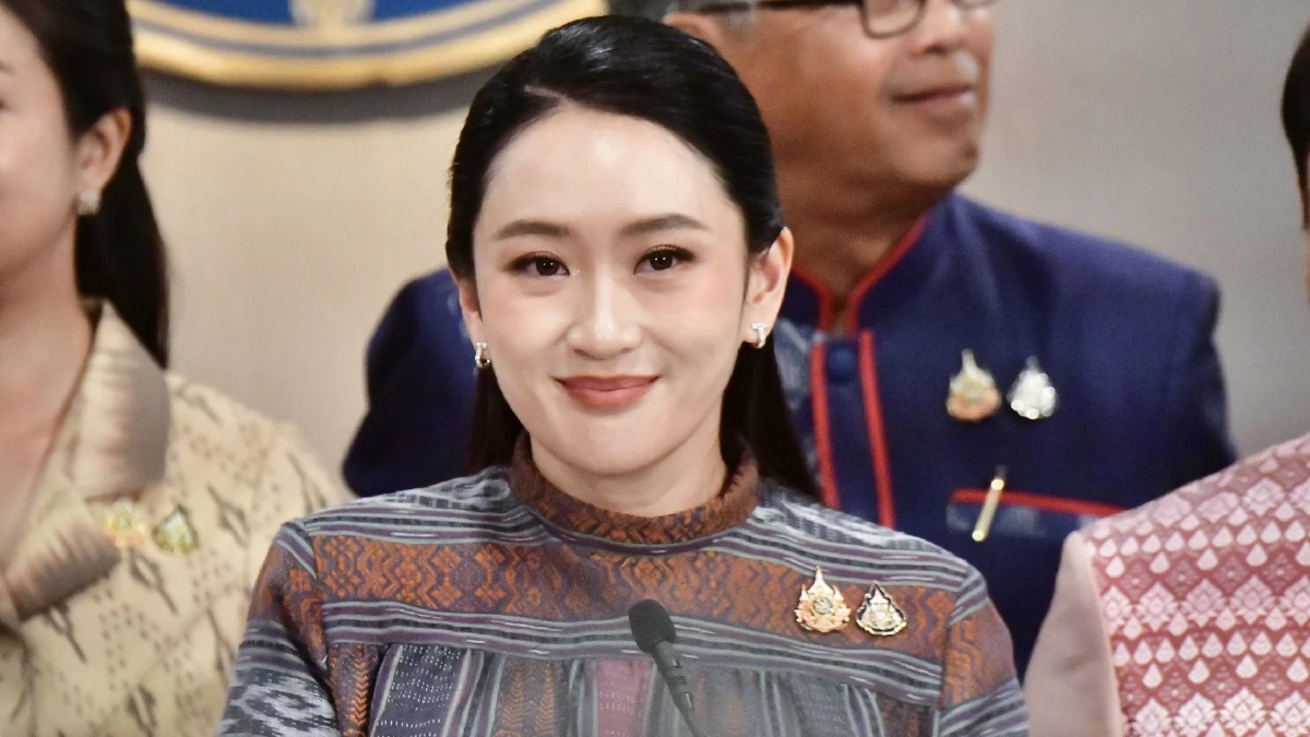 ‘แพทองธาร’ เมินตอบ ปมร้อน ก๊วนสุชาติ ล่าชื่อ สส.รทสช. ชง ‘ปรับครม.’