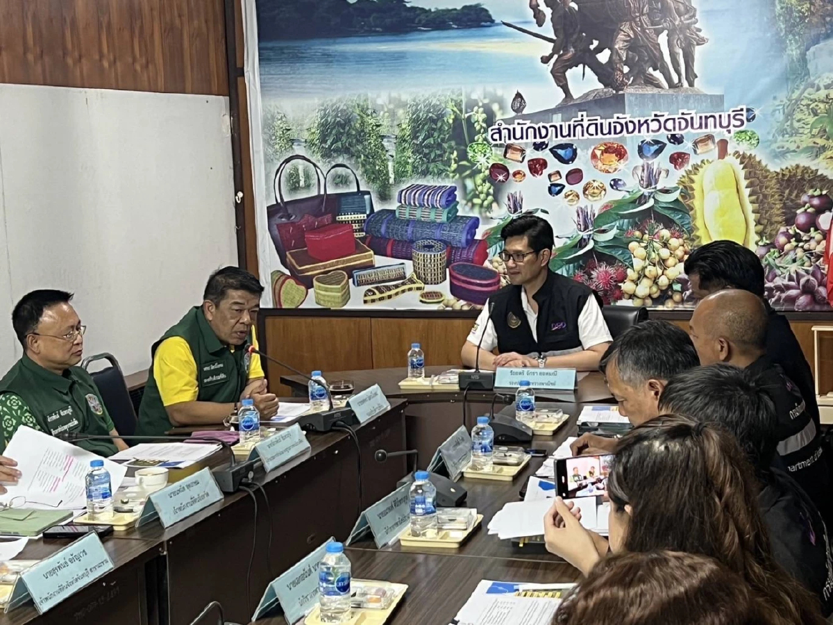 พาณิชย์จับมือมหาดไทย ลุยตรวจนอมินีทำสวนทุเรียนเมืองจันท์