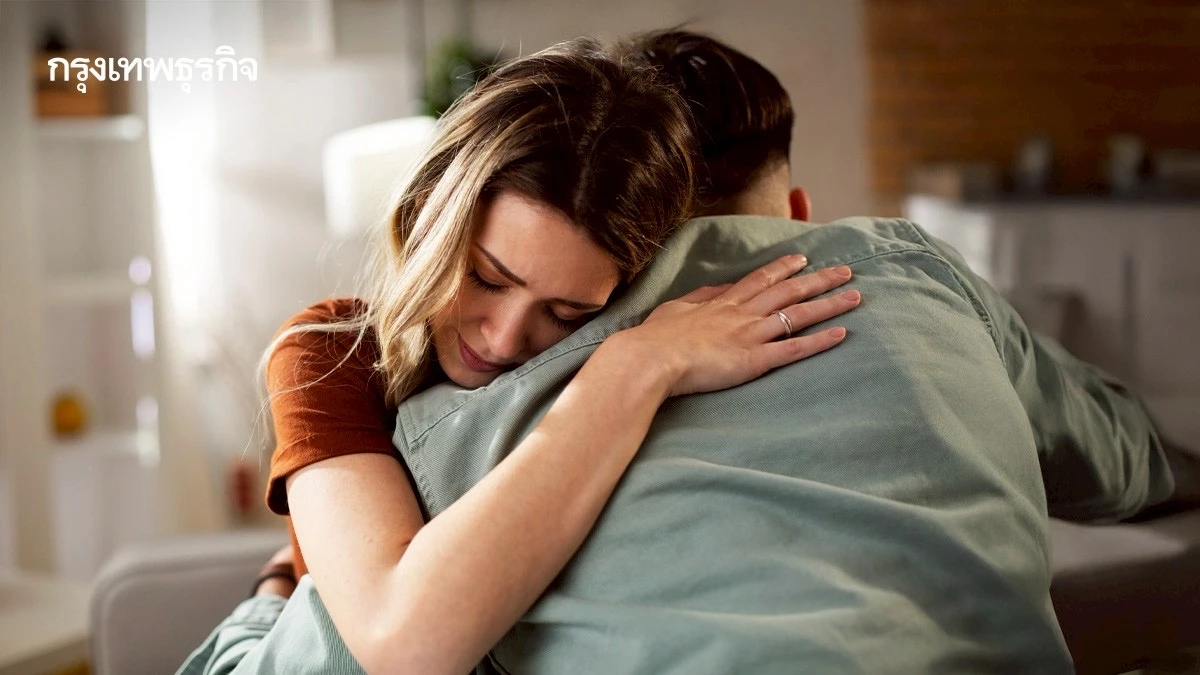 ทำไมรักแรกจึงยากที่จะลืม? วิทยาศาสตร์มีคำตอบให้หัวใจ